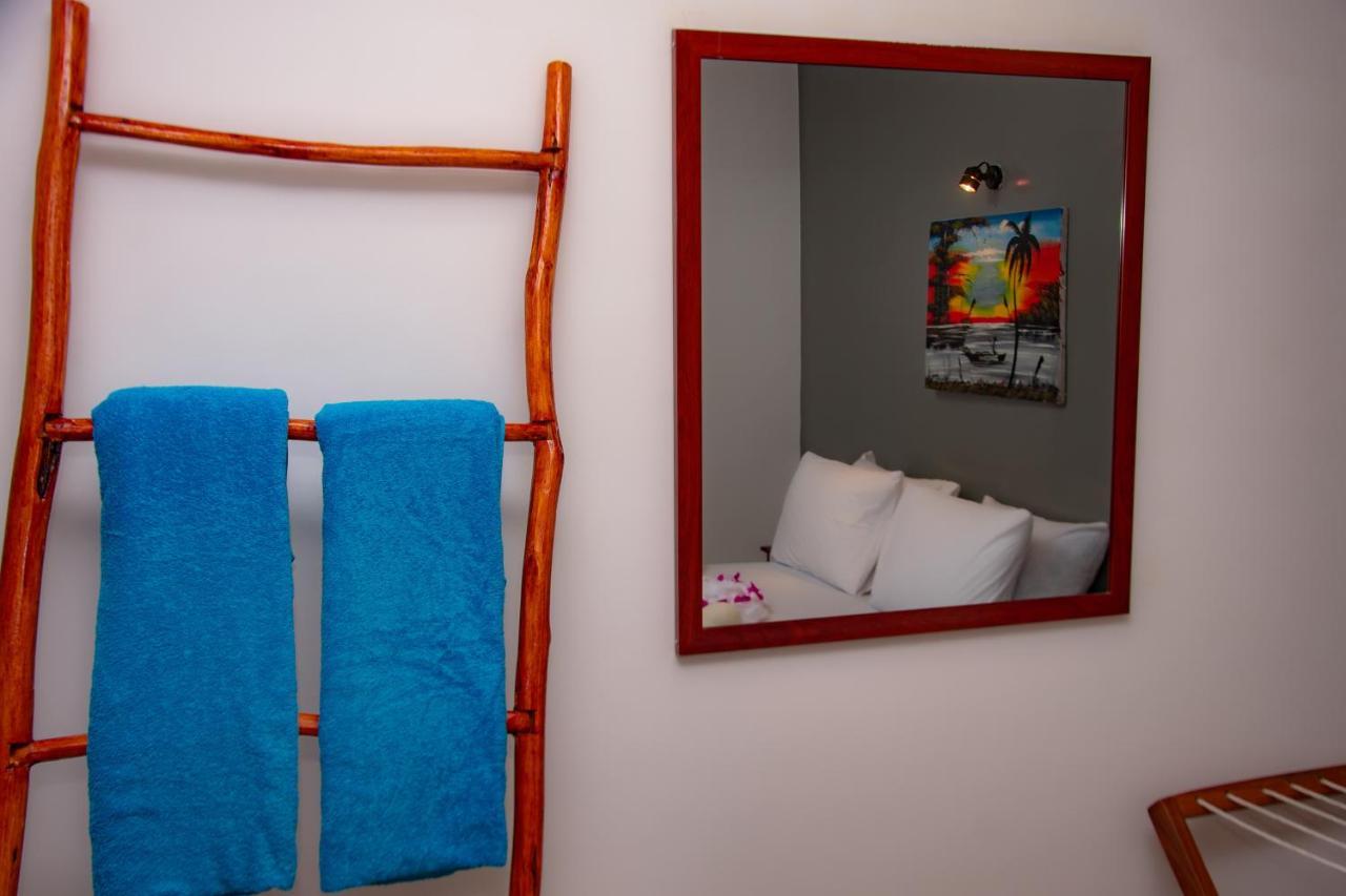 Little Pompeji Boutique Hotel - Adults Only 江比阿 外观 照片